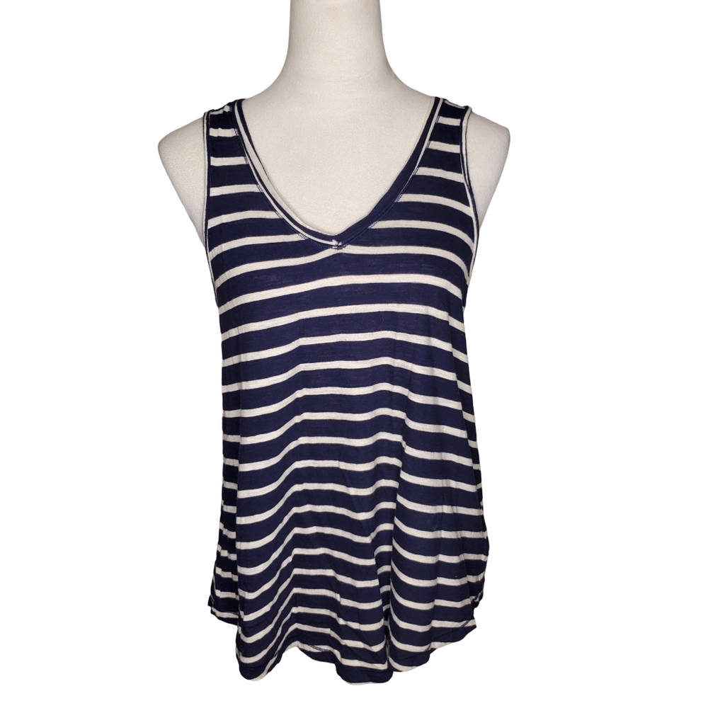 🦋GAP 100% Cotton Blue & White Striped Tank Top